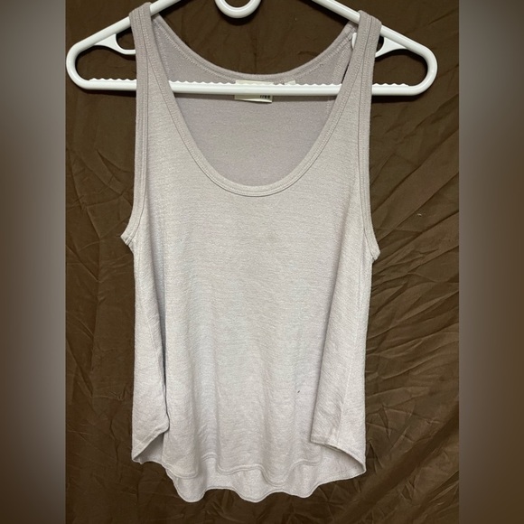 Aritzia Foundation Tank Loose Fit Soft Size Small Women’s US Very Light Grey - Picture 6 of 6
